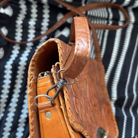 Hand Tooled Genuine Leather Bag c.1960-70s - Picture 12 of 12